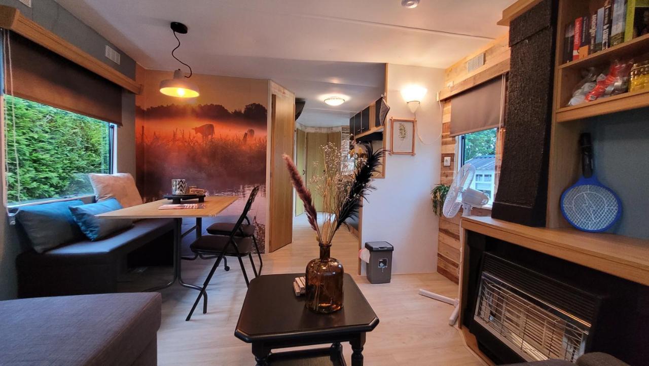 Familychalet De Schaapskooi, 6-Persons, Big Private Garden, Dogs Aloud Westergeest Esterno foto